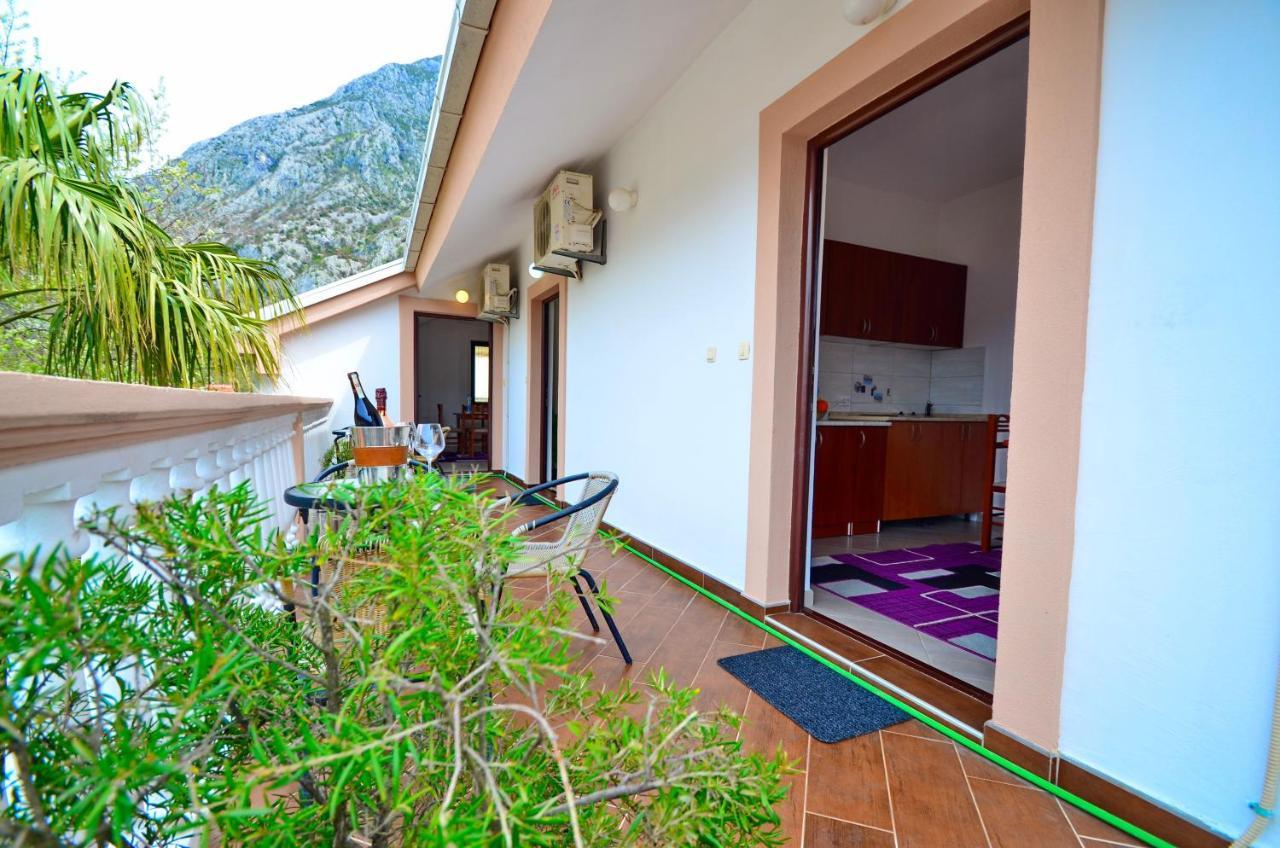 Apartments Blue Lagoon Kotor Luaran gambar