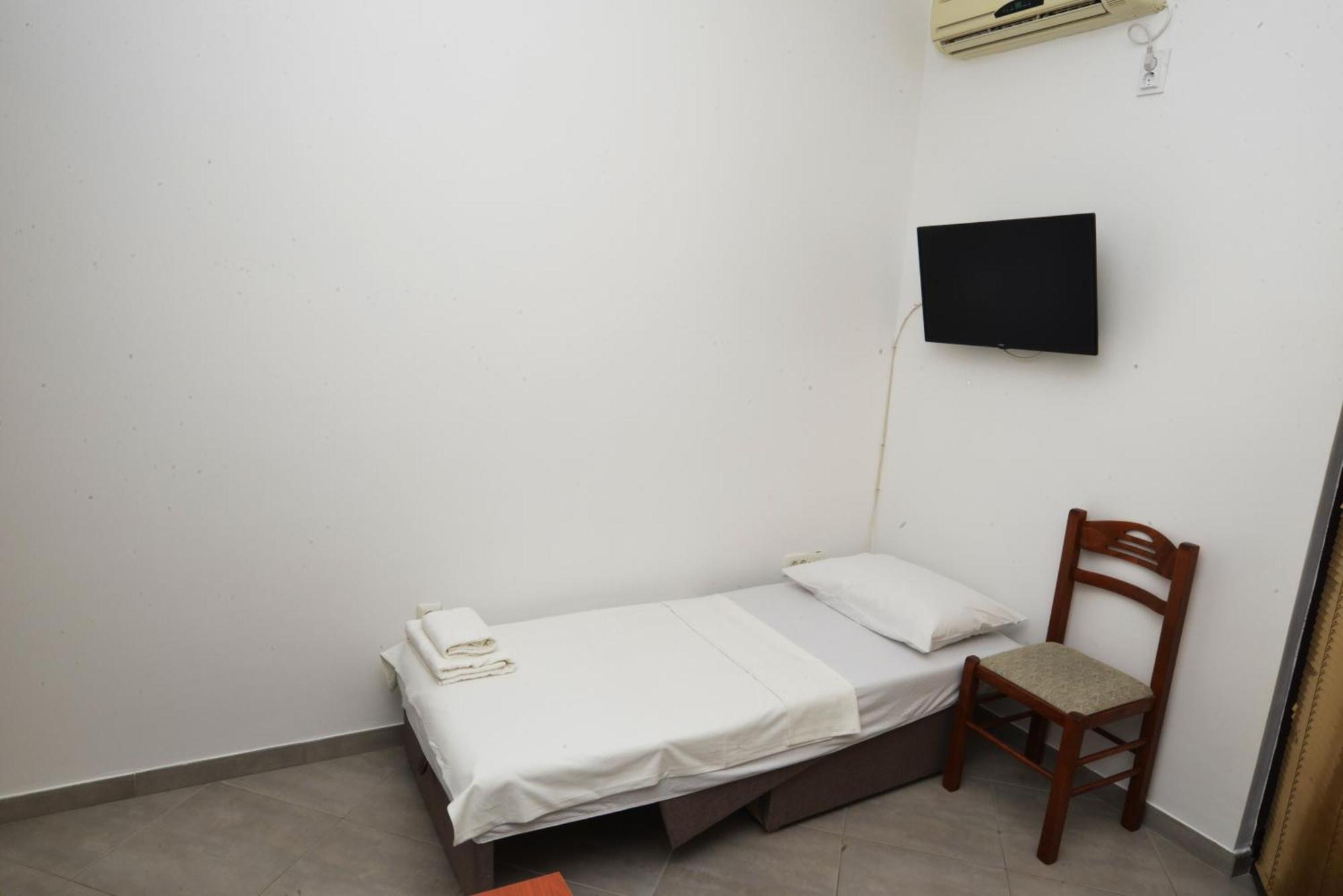 Apartments Blue Lagoon Kotor Bilik gambar