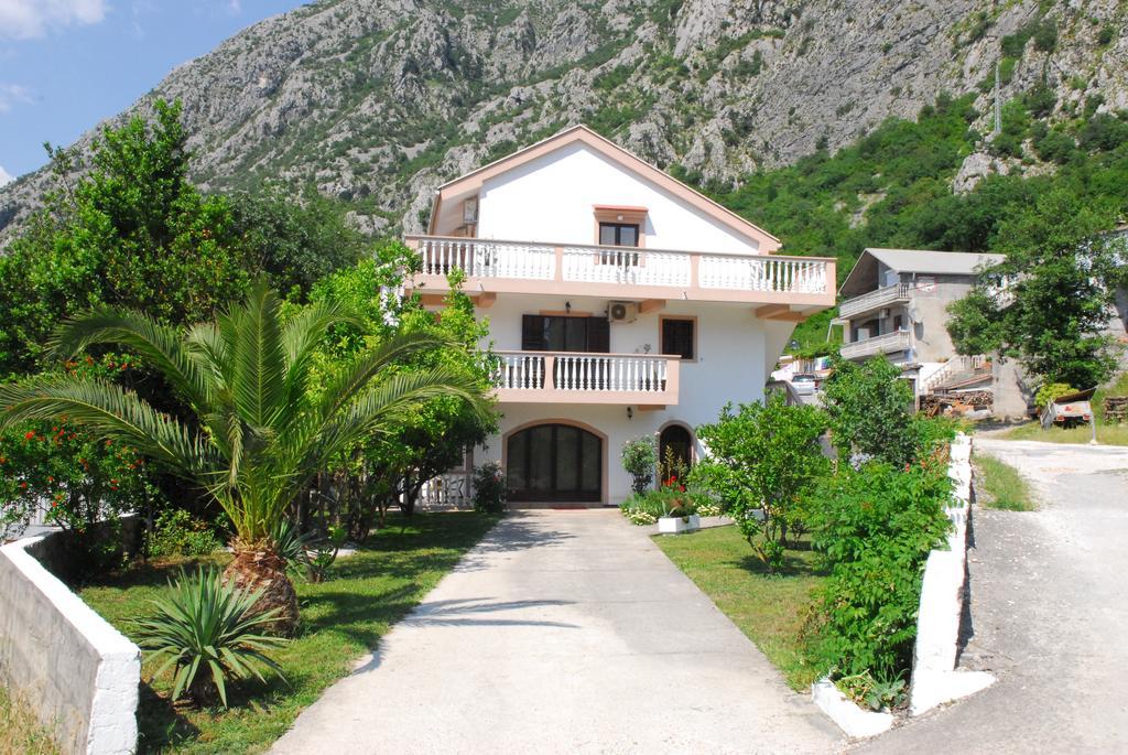 Apartments Blue Lagoon Kotor Bilik gambar